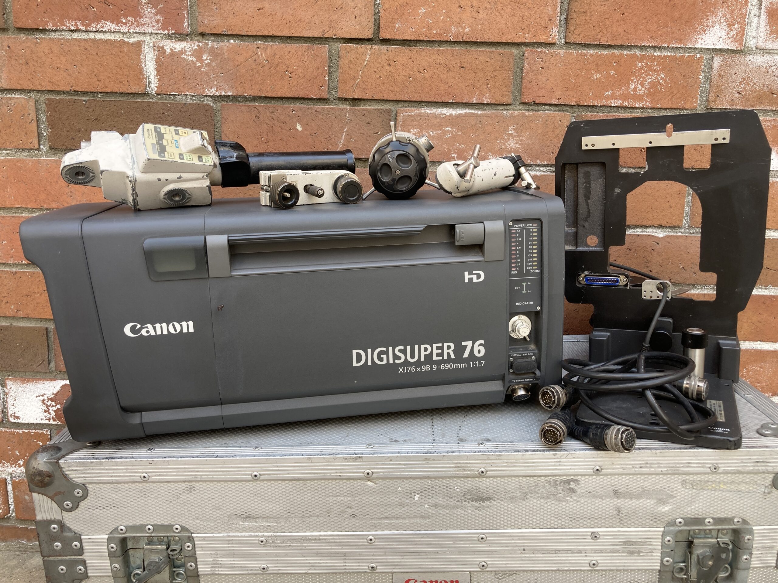Canon XJ76x9B HD Box Lens Complete with Remotes, Canon Support and 